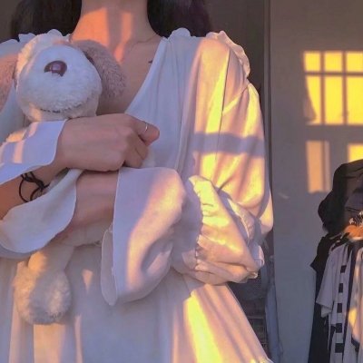 通灵美人
